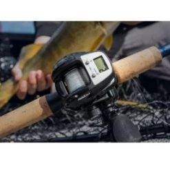 Abu Garcia Max DLC Baitcast Reel 10 Abu Garcia Max DLC Baitcast Reel -Outlet Sporting Goods Store 2354921 4