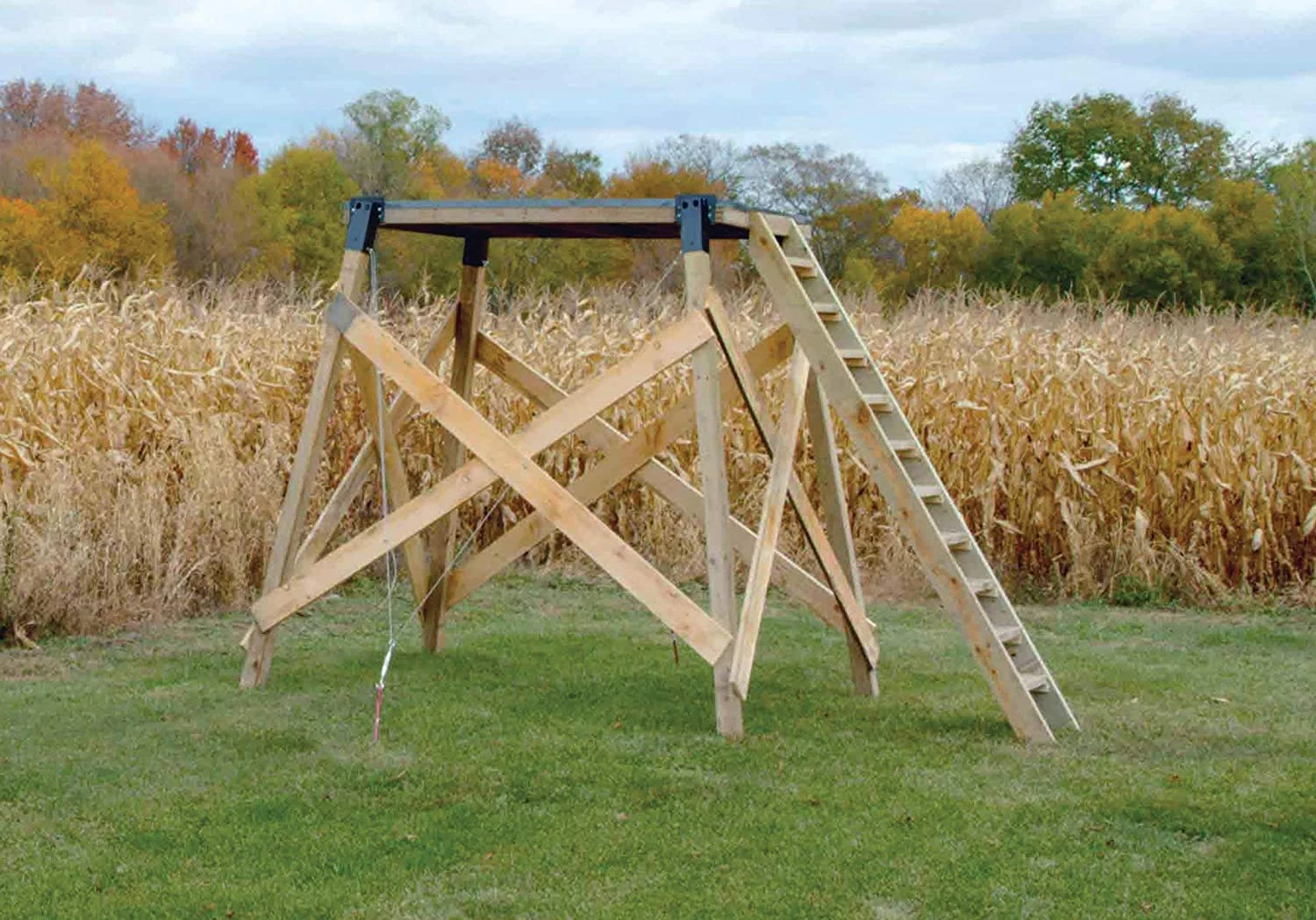 Summit Outdoor E1088 4 x 4 Compound Angle Elevator Brackets – 4 Pack 5 Summit Outdoor E1088 4 x 4 Compound Angle Elevator Brackets – 4 Pack - Image 3