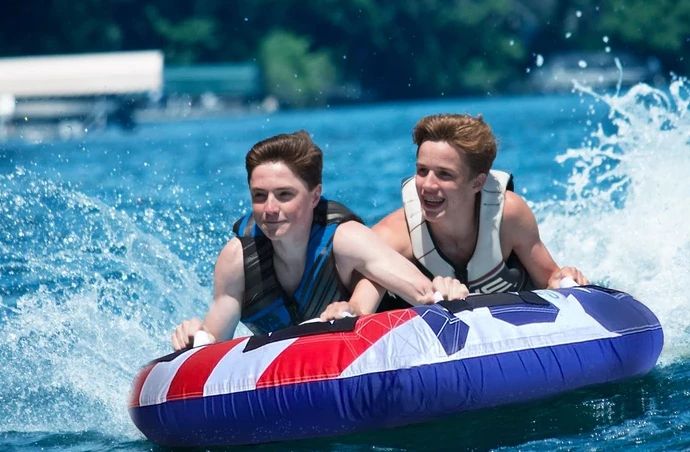 Rave Sports American Storm Towable 6 Rave Sports American Storm Towable - Image 4