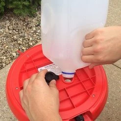 Farm Innovators Heated Plastic Poultry Fountain -Outlet Sporting Goods Store hpf 100 4