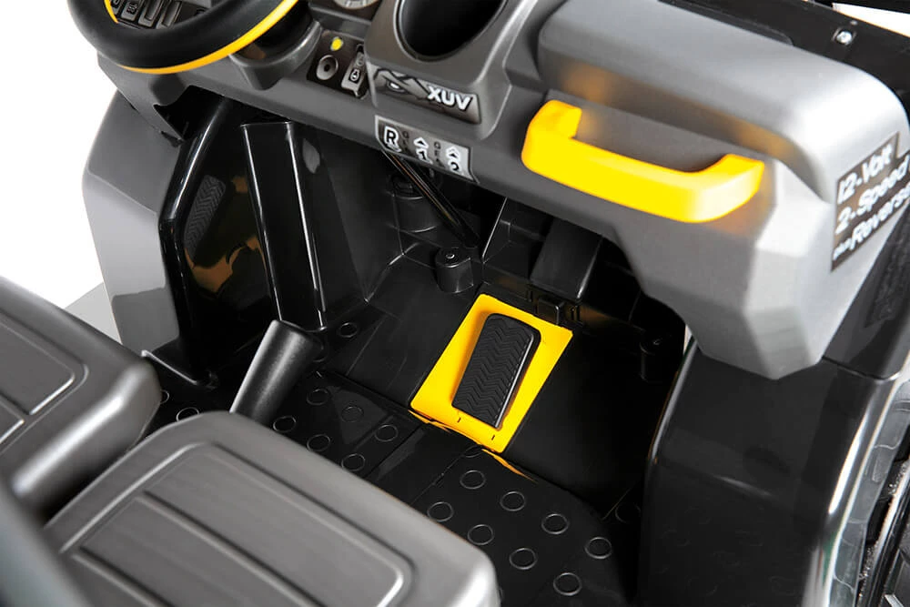 Peg Perego John Deere Gator XUV Midnight Black 9 Peg Perego John Deere Gator XUV Midnight Black - Image 7
